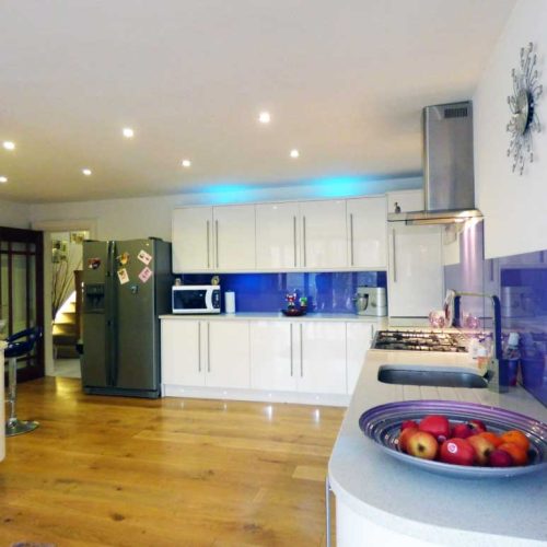 kitchen white gloss interior house luxury granite 569090 1030x773